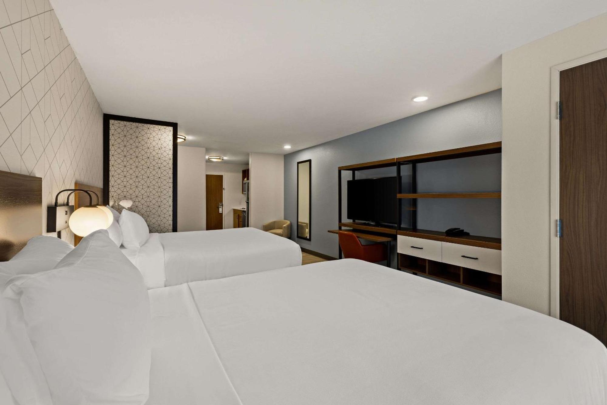 Everhome Suites El Paso Airport Near Fort Bliss Loma Terrace Εξωτερικό φωτογραφία