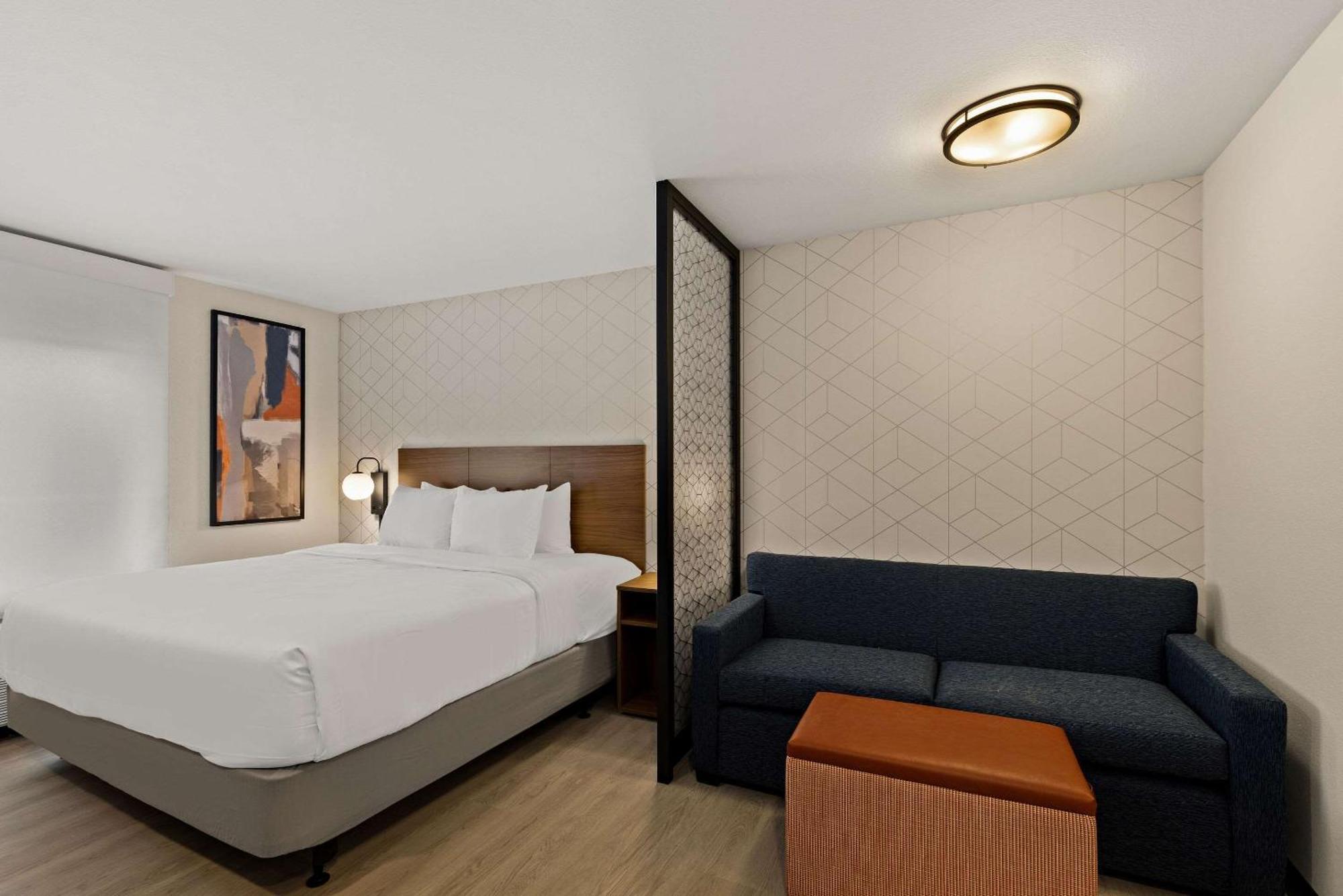 Everhome Suites El Paso Airport Near Fort Bliss Loma Terrace Εξωτερικό φωτογραφία