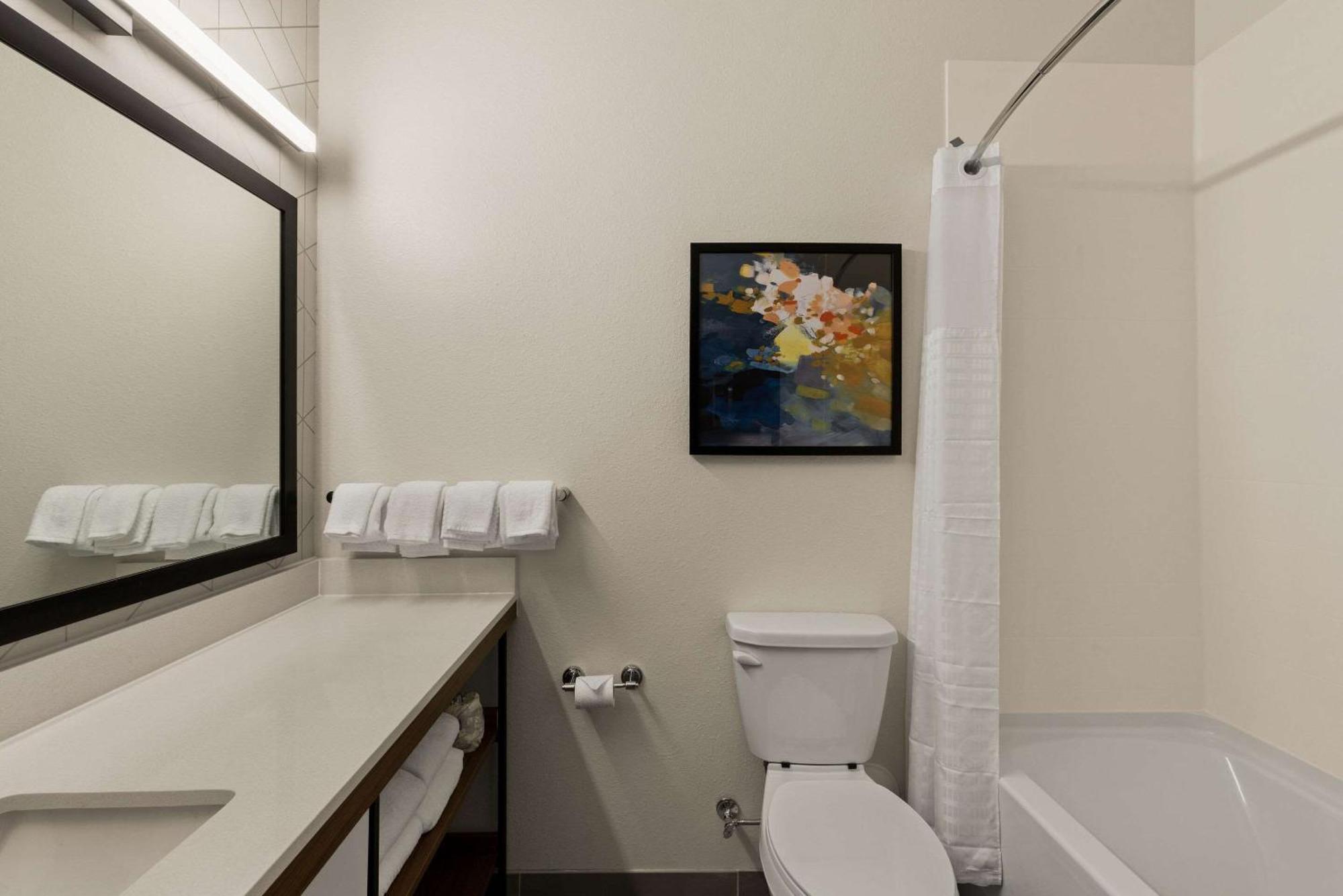 Everhome Suites El Paso Airport Near Fort Bliss Loma Terrace Εξωτερικό φωτογραφία